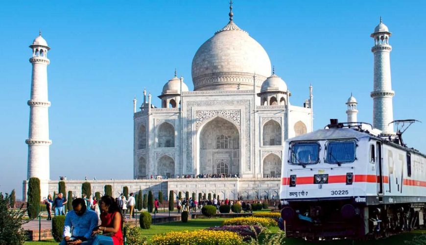 Taj Mahal Tour From Delhi By Train