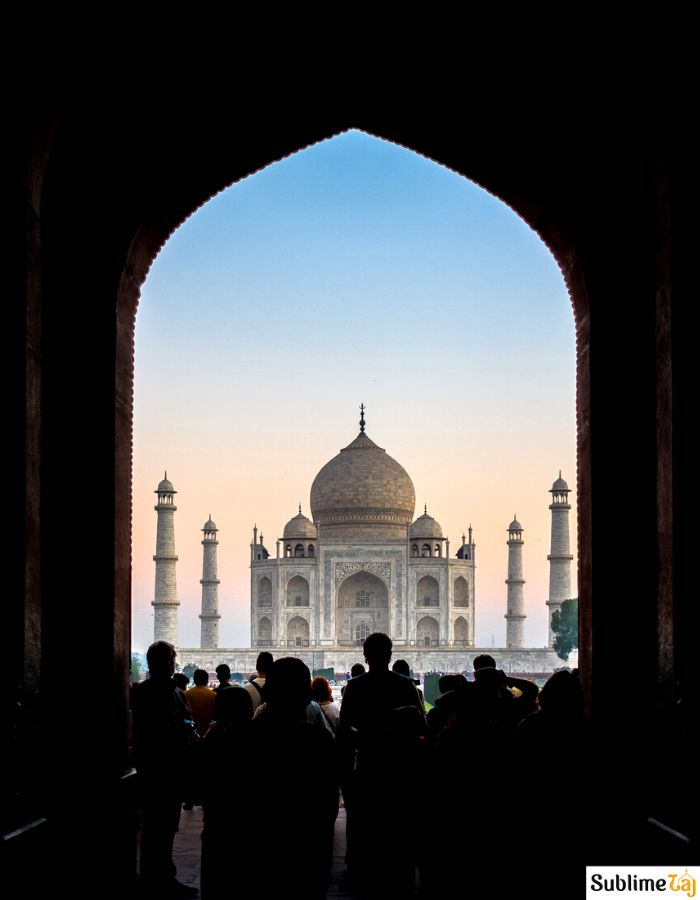Do You Know Awesome Facts About Taj Mahal?